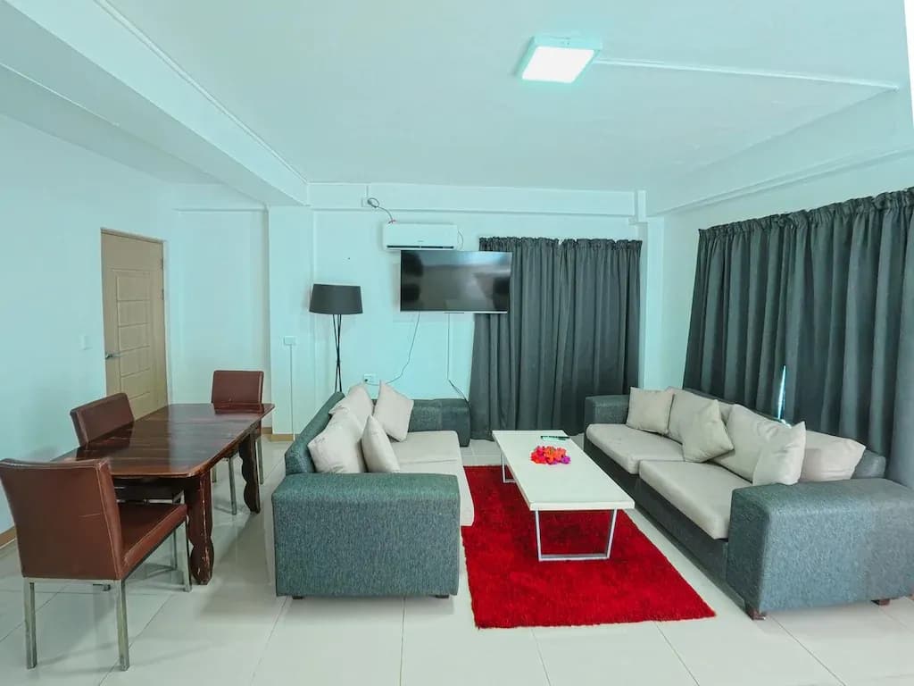 2 Bedroom Apartment