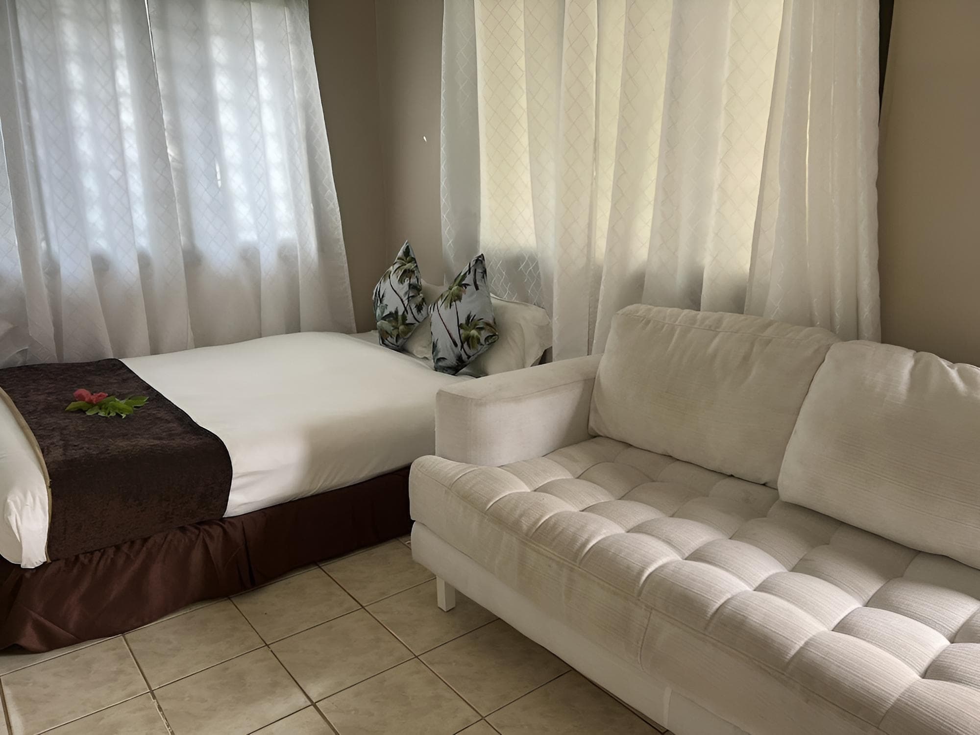 Comfort Studio Suite at Hotel BulaBard image 2