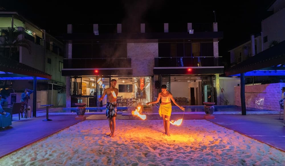Hotel BulaBard activities and amenities image 4