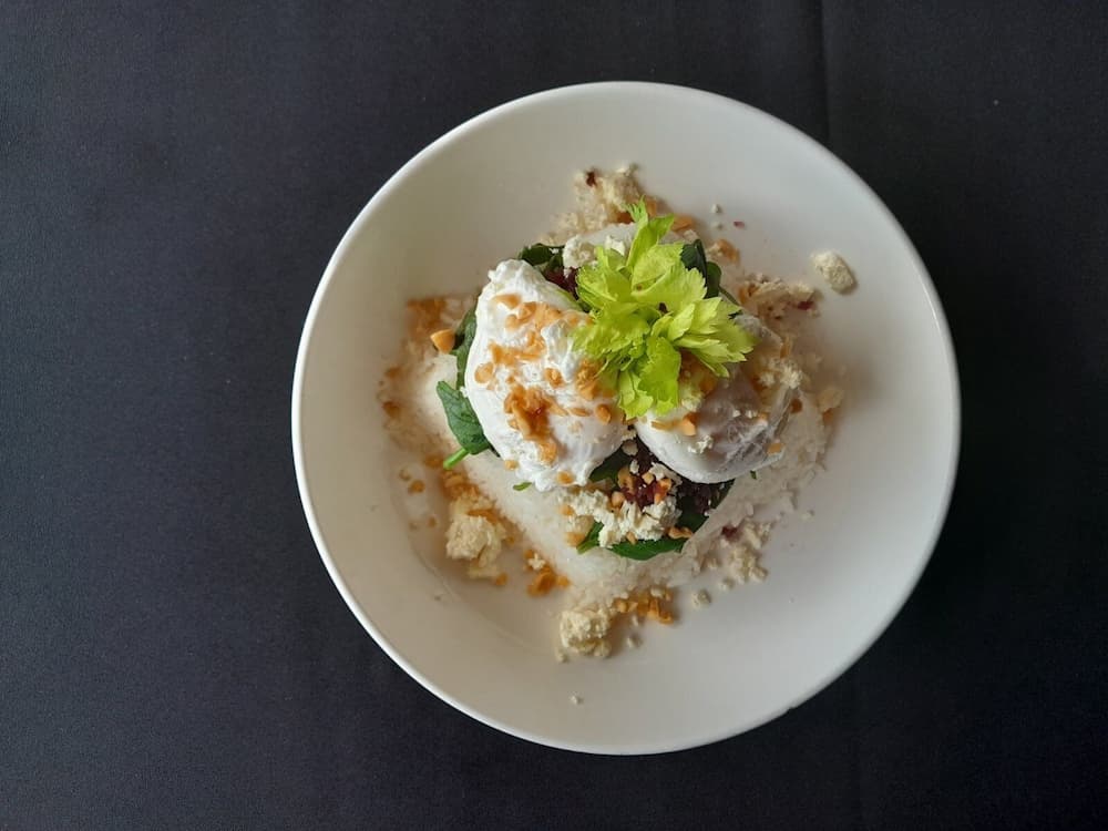 Hotel BulaBard dining image 17