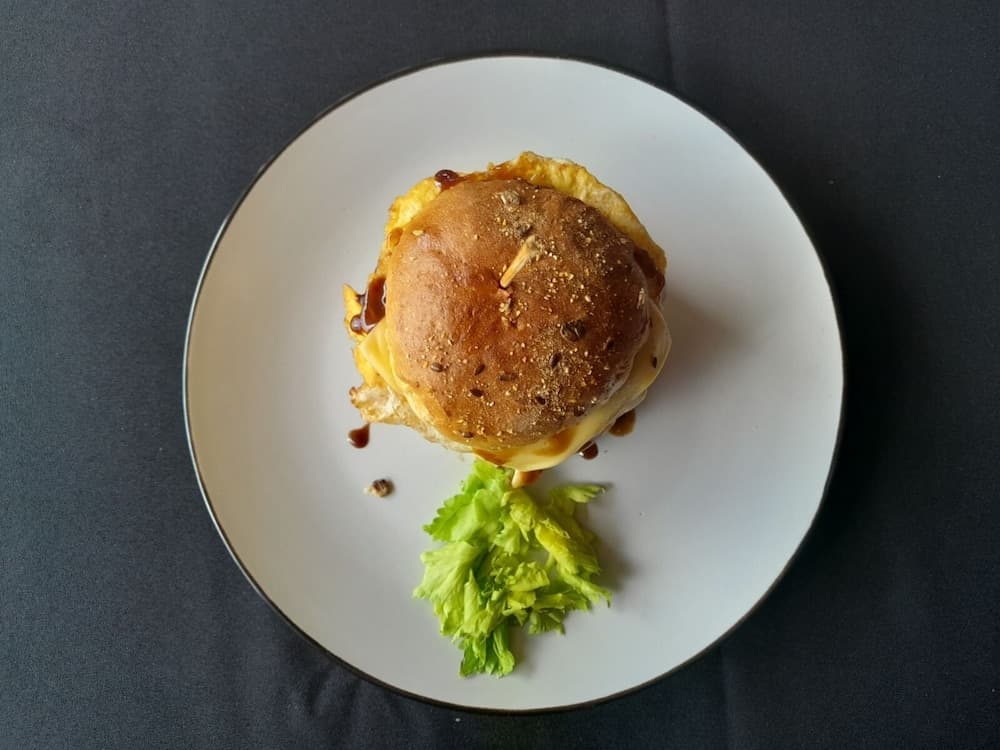 Hotel BulaBard dining image 18