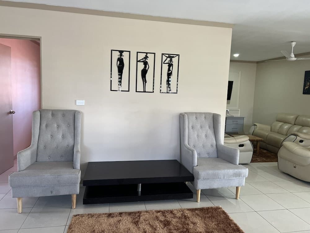 Hotel BulaBard lounge image 19