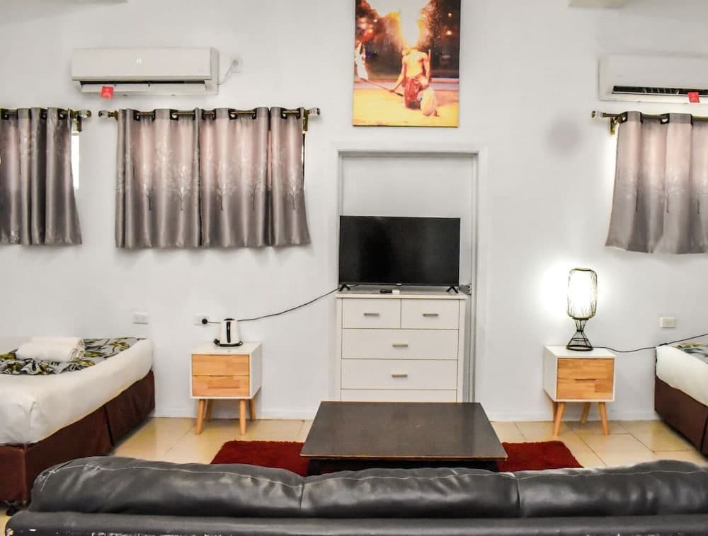 King Family Room at Hotel BulaBard image 3